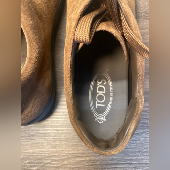 Tod’s Suede Tan Mounok 83 Sneaker (Never Worn in Box) - Picture 6 of 9